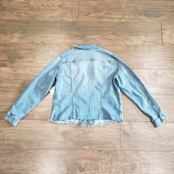 NWT Lucky Brand Fray Hem Denim Jacket Size Large - Picture 8 of 8